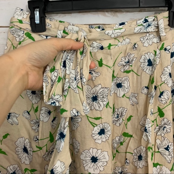 Anthropologie Moon River Floral Tie Waist Shorts NWT - Picture 2 of 5